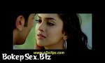 Download Video Bokep Deepika padukone kissing ranbir kapoor in bachna a terbaik