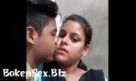 Download Video Bokep Desi college lovers hot kiss gratis
