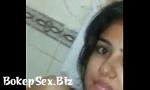 Film Bokep Pakistani Girl Komal showing here boobs hot