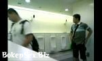 Nonton Bokep Guy beats-off in public mens room hot