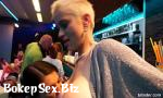 Video Sek Lesbian pornstars masturbating their sies in publi gratis