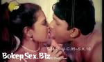 Download Bokep Somthing Hot and Masala Bangla Song (18)