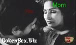 Video Bokep Hot Mom malaai - soti hui maa ke sath beta le maja online