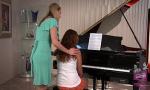 Film Bokep Samantha Ryan and Allie Haze at the Piano 3gp online