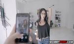 Bokep Mobile Hot mom in glasses blows her son 3gp