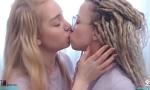 Bokep Online Pretty Lesbian sisters fucks on camera terbaru