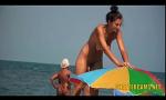 Video Bokep Nudist Beach Babes den Spycam Compilation gratis