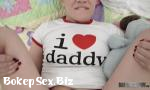 Nonton Bokep Online Untuk FATHER S DAY Play Time Dia Ingin Daddy s Cock