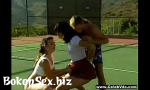 Video sex Double blowjob on the tennis court of free