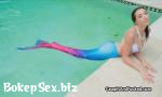 Free download video sex Wet merm on big cock by the pool Mp4 - BokepSex.biz