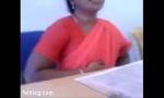 Bokep Baru South indian office lady flash boobs to co-workers hot