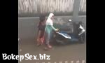 Download video sex 2018 gak kuat ngentot di jalan sepi FULL VIDEO :  high quality