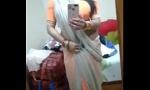 Nonton Video Bokep Desi Bhabhi in saree showing huge boobs Bangla mp4