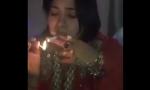 Video Bokep Terbaru Indian drunk girl dirty talk with smoking smoking gratis