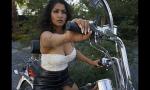 Nonton Video Bokep Sexy Bhabi gets naked on Bike - Maya gratis