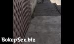 Download video sex Tocando culo a gorda en la calle Mp4