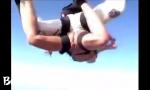 Video Bokep Terbaru Funny nude girl skydiving 3gp