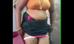 Vidio Bokep Mature desi aunty open her ble saree saya with big online