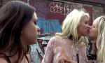 Bokep HD ty lesbians suck and fuck in public gratis