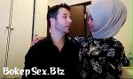 Bokep Terbaru lim Hijab fuck after dating with western, FULL >