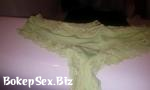 Film Bokep found panties near school terbaru