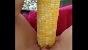 Bokep Mobile sticking corn good pussy white 2022