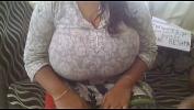 Nonton Film Bokep Desi Lavanya boob show 3gp