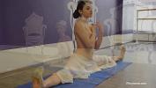 Bokep Terbaru Russian babe Irina Brovkina spreads legs and does bridges