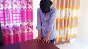 Bokep Mobile The college girl masturbated in the table corner in her college 3gp online