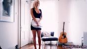 Download Video Bokep Gorgeous euro maid jizzed terbaik