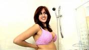 Bokep Video Zarina Masood peeing in a bathtub hot