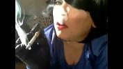 Download vidio Bokep Smoker Tina Gloves Up For This Video mp4