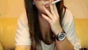 Bokep Online Sexy teen with glasses smokes and masturbates 2022