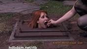 Nonton Video Bokep A cute redhead slave gets covered with mud and piss outdoor terbaru