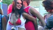 Link Bokep Love parade girls public kissing hot
