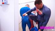 Video Bokep Superman and Val Zod showering their cum off their spandex suits mp4