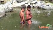 Bokep HD Hot latino gays sucks cock in river terbaru