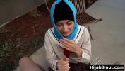 Film Bokep Inexperienced muslim girl gets a sex lesson online
