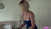 Bokep Terbaru MILF stepmom helps stepson with his boner 2024