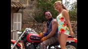 Vidio Bokep Hot blonde mommy Nicoletta sucks cock then takes it a front of bike outdoor mp4