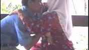 Nonton Video Bokep Hijabi girls boobs sucking outdoor online