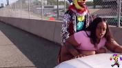Download Video Bokep Clown fucks girl on highway in broad daylight terbaru