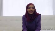 Vidio Bokep petite muslim teen gets a bbc gratis