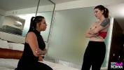 Video Bokep SEXY MOMMA Riley is disappointing her step mom once again terbaik