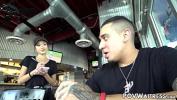 Vidio Bokep Asian waitress fucked by happy customer terbaru