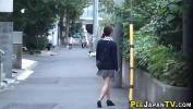 Nonton Film Bokep Asian babe pees publicly mp4