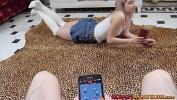 Video Bokep Terbaru Sensual teenager blows before the fuck gratis