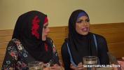 Video Bokep Terbaru Hot muslim milf loves hard sex 3gp online