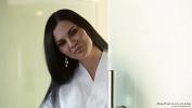 Nonton Bokep Jasmine Jae fucks her husband apos s best friend online