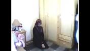 Vidio Bokep Hijabi abaya girl shows while worship cocks